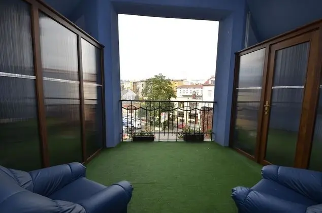 Junior Oda, Şehir Manzaralı