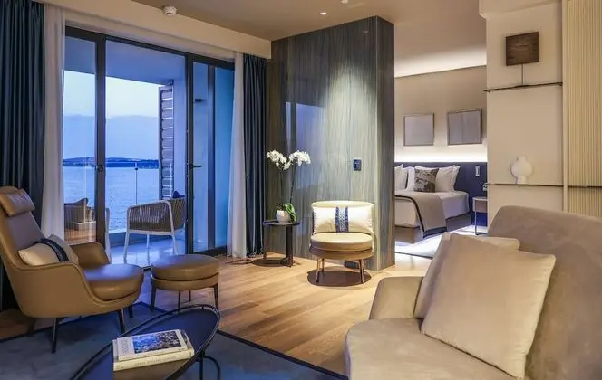 Süit, Deniz Manzaralı (Grand Brioni)
