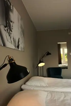 İki Ayrı Yataklı Oda (Shared Bathroom)