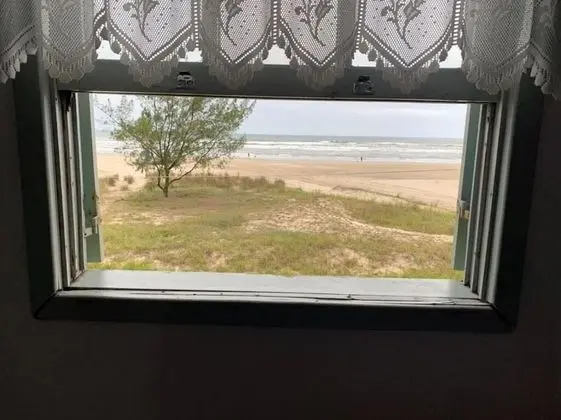 Basic Süit, Deniz Manzaralı