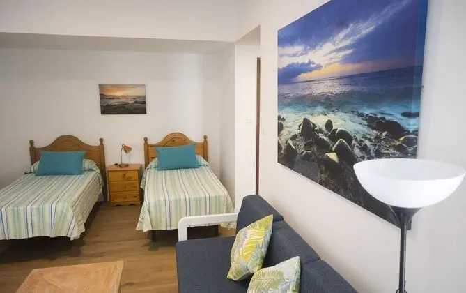 Superior Stüdyo, Balkon, Ek Bina (Interior)