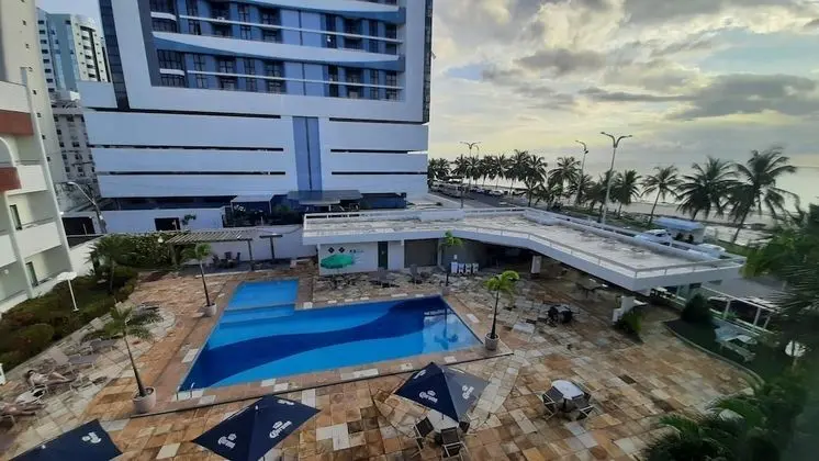 Quarto duplo, Vista para a piscina, sem varanda