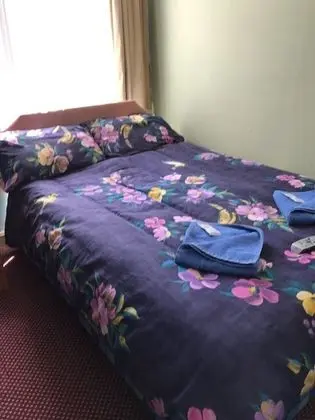 Family Oda (Sleeps 6 People, Shared Bathroom)