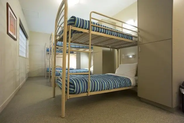 Bed in 6-Bed Female Dormitory with Shared Bathroom