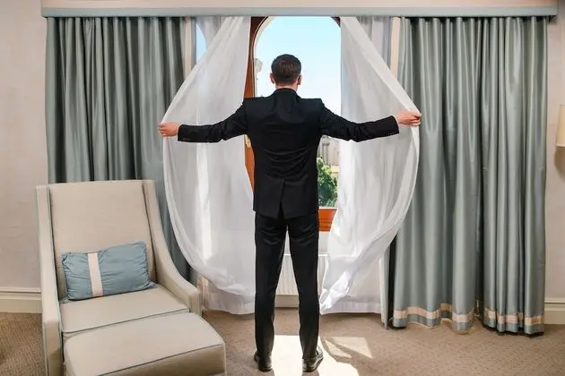 Executive Oda, 1 En Büyük (King) Boy Yatak, Avlu Manzaralı