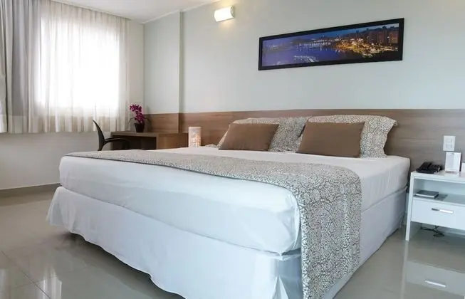 Quarto Duplo Luxo Lateral, 1 Cama de Casal
