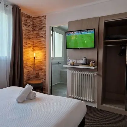 Comfort Tek Büyük Yataklı Oda