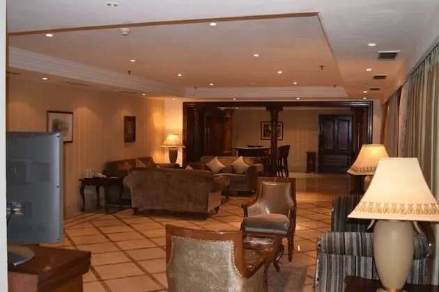 Business suite