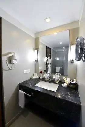 Business suite