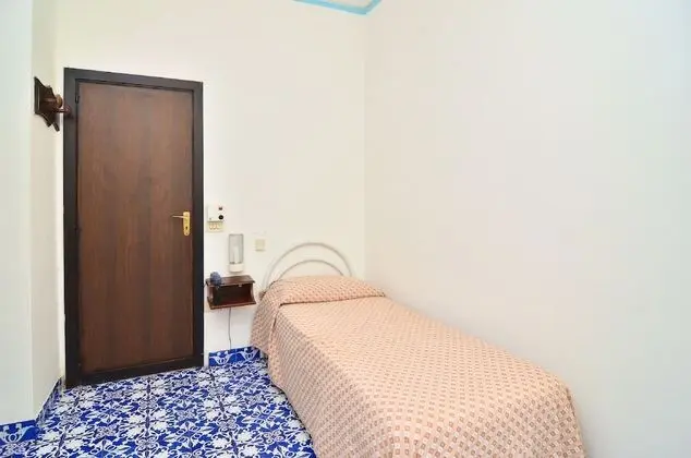 Tek Kişilik Oda