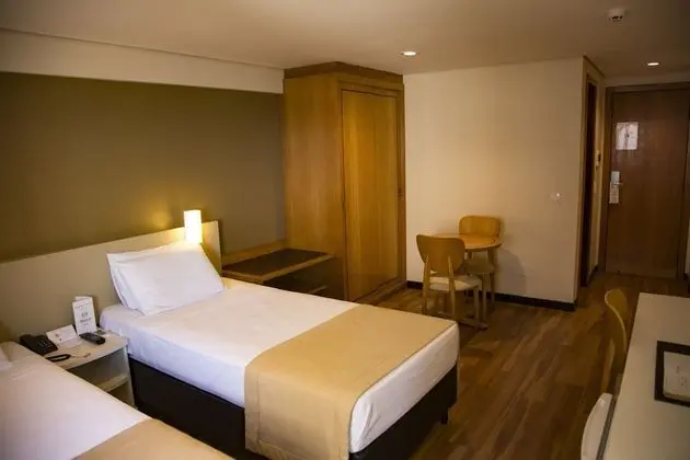Quarto Premium Twin