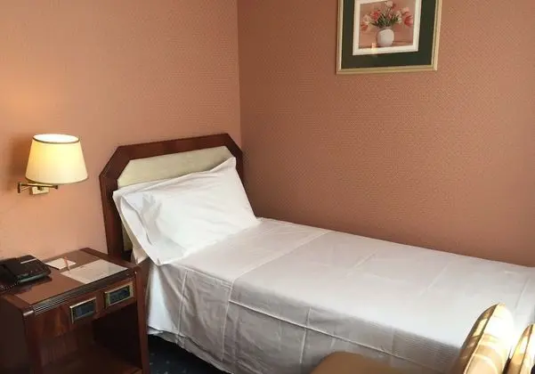 Standard Tek Kişilik Oda