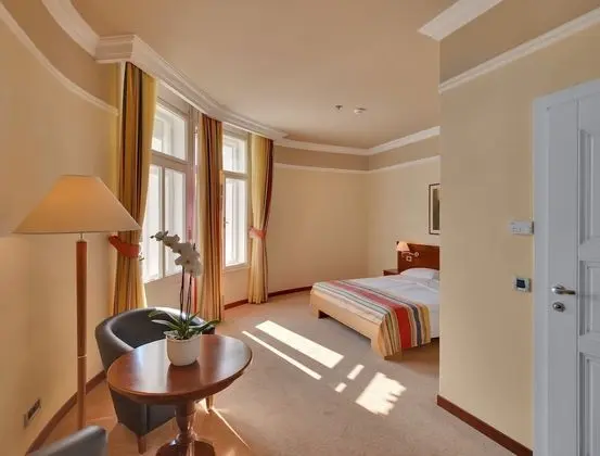 Junior Süit, Balkon, Deniz Manzaralı