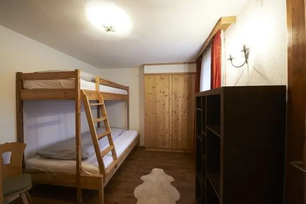 Panoramic Süit, 2 Yatak Odası, Balkon, Dağ Manzaralı (only for 2 Adults + 2-4 Children)
