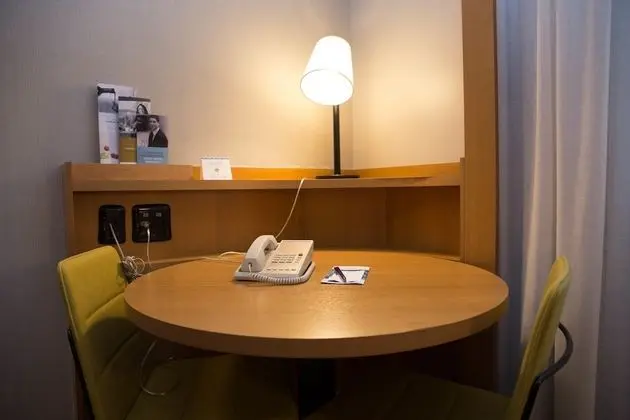 Luxury Tek Büyük Yataklı Oda