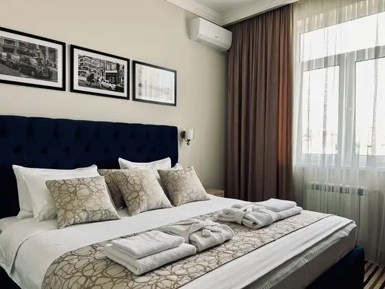 Deluxe Tek Büyük Yataklı Oda