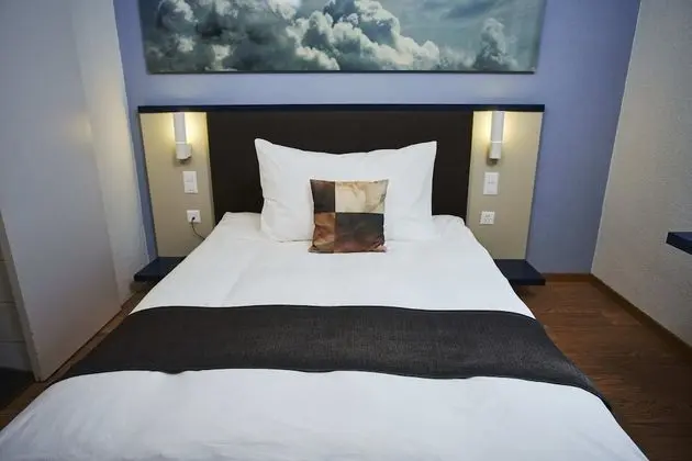 Single Room Double Bed
