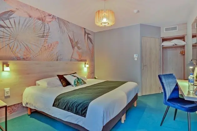 Standard Tek Büyük Yataklı Oda