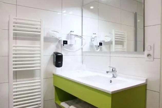 Comfort Dört Kişilik Oda