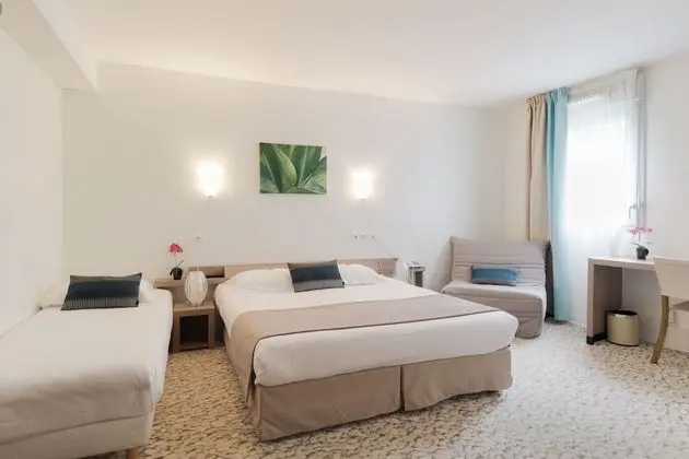 Comfort Tek Büyük Yataklı Oda