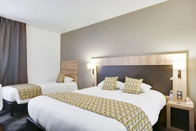 Standard Üç Kişilik Oda