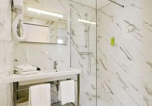 Standard Üç Kişilik Oda