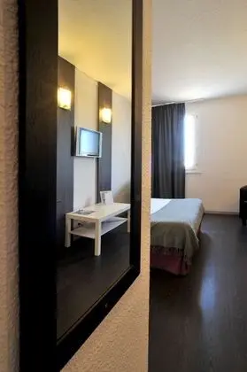 Superior Oda, 2 Tek Kişilik Yatak