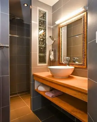 Superior Tek Büyük veya İki Ayrı Yataklı Oda