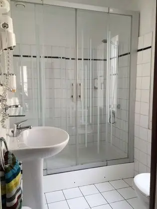İki Ayrı Yataklı Oda, 2 Tek Kişilik Yatak