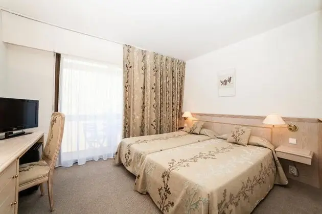 Superior İki Ayrı Yataklı Oda