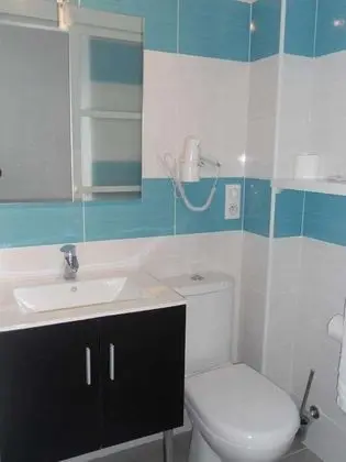 Tek Büyük Yataklı Oda, Kısmi Deniz Manzaralı