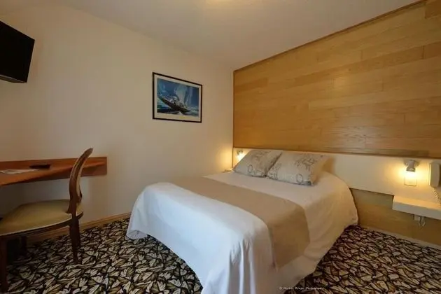 Standard Tek Büyük Yataklı Oda