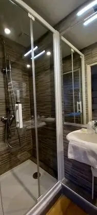 Comfort Tek Büyük Yataklı Oda (Hôtel)