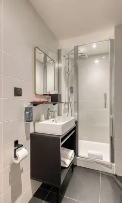 Executive Tek Büyük Yataklı Oda