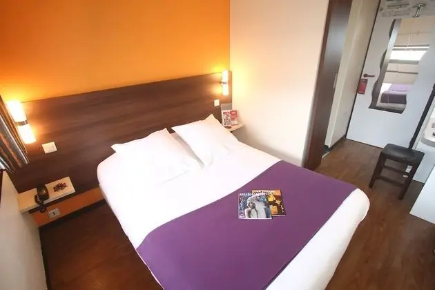 Standard Oda, 1 Çift Kişilik Yatak
