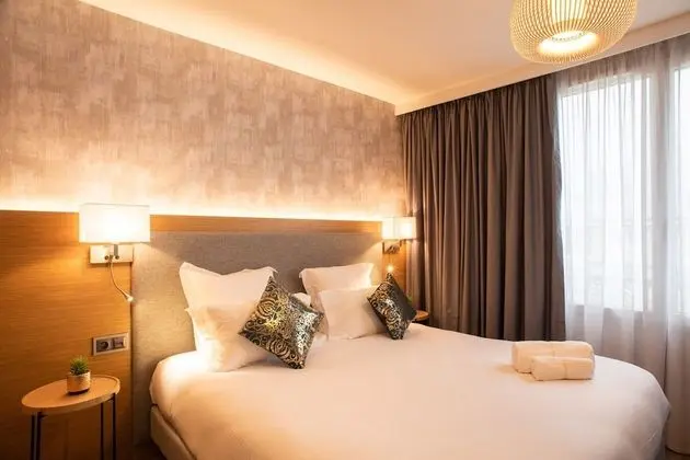 Comfort Tek Büyük Yataklı Oda