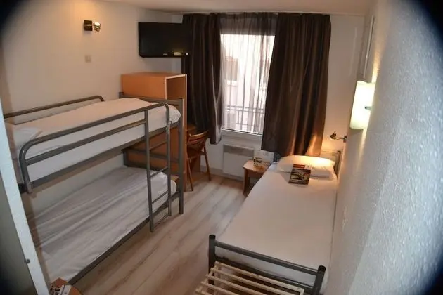 Standard Üç Kişilik Oda