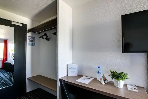 Standard Family Room, Annex Building