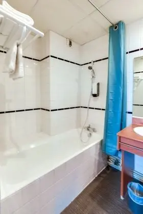 Dört Kişilik Oda