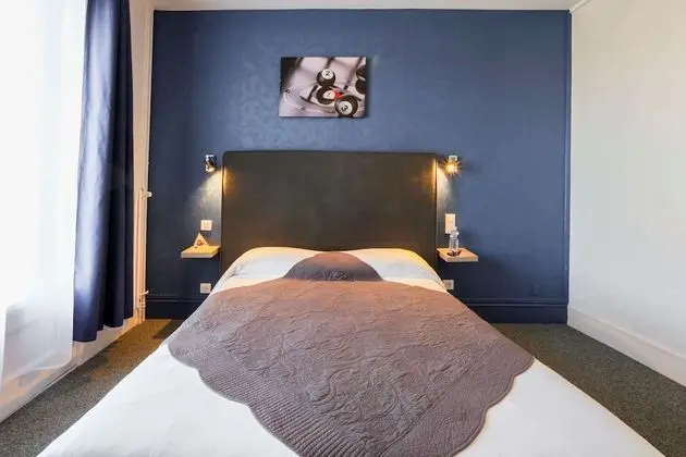 Comfort Tek Büyük Yataklı Oda