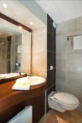 Premium Üç Kişilik Oda