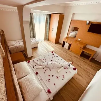 Geniş Aile Odası, Şehir Manzaralı, Balkonlu