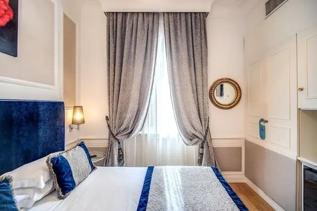 Basic Tek Büyük Yataklı Oda