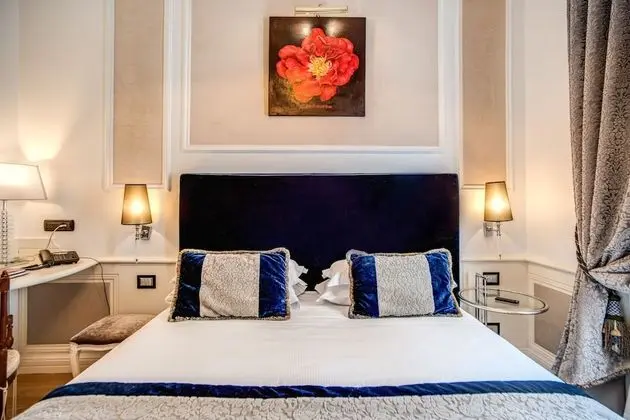 Basic Tek Büyük Yataklı Oda