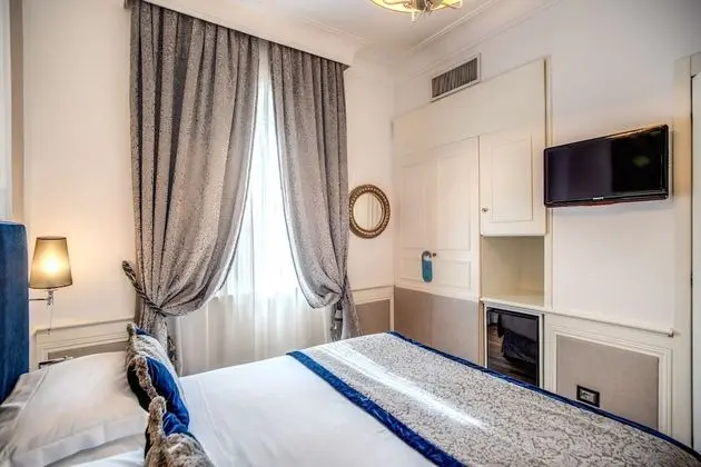 Basic Tek Büyük Yataklı Oda