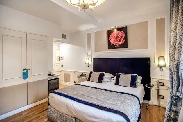 Deluxe Tek Büyük veya İki Ayrı Yataklı Oda