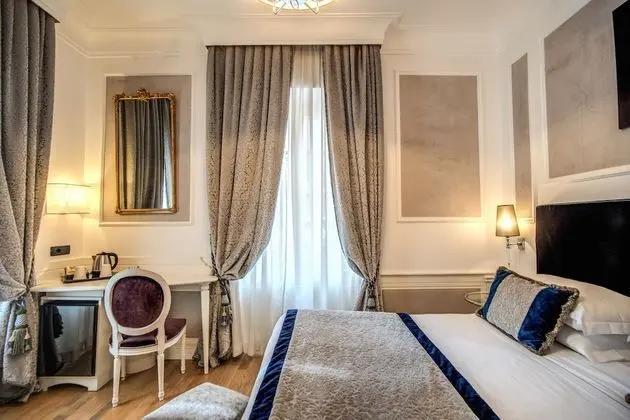 Deluxe Tek Büyük veya İki Ayrı Yataklı Oda