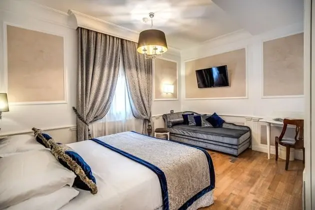 Deluxe Tek Büyük veya İki Ayrı Yataklı Oda