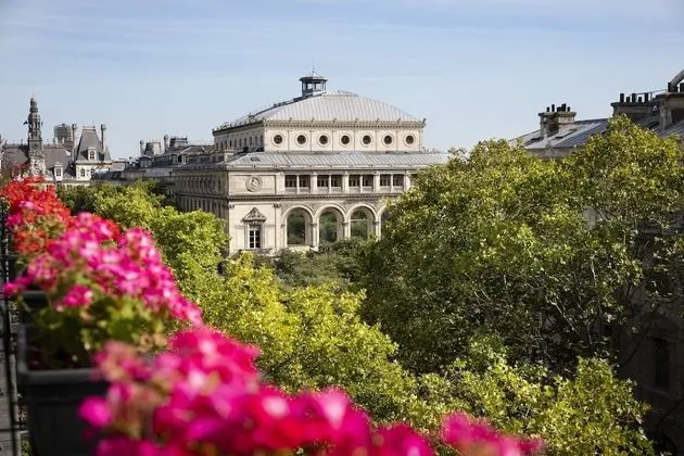 Classic Oda (Eiffel)