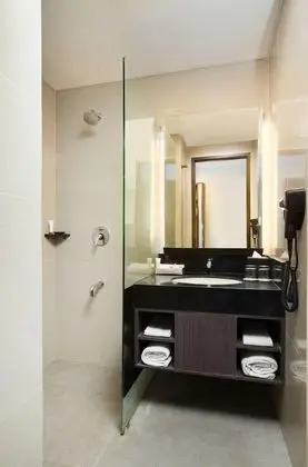 Deluxe Tek Büyük veya İki Ayrı Yataklı Oda